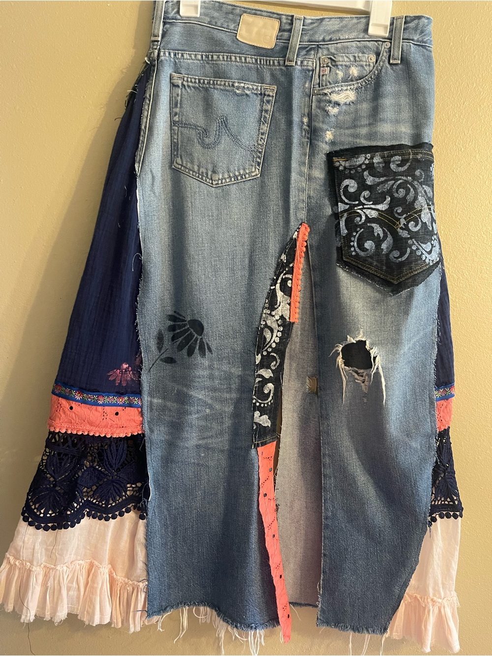 Women’s Blue Patchwork Distressed Jeans Skirt